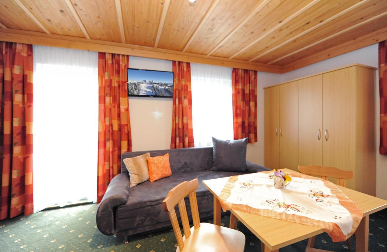 Gaestehaus Standardhaus Saalbach-Hinterglemm Eksteriør billede